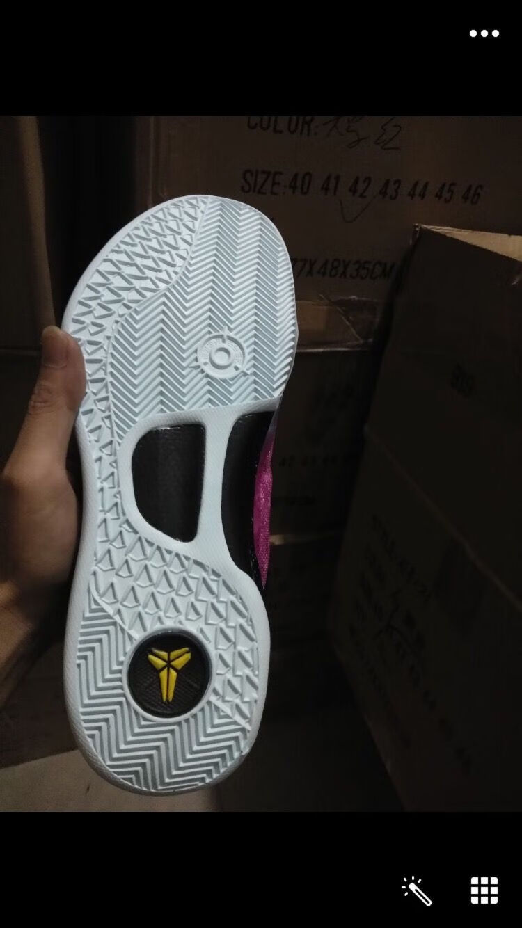 科比8代退役版科8鸳鸯复活节刺客渐变耐磨科比11篮球鞋鞋帮高度:低帮