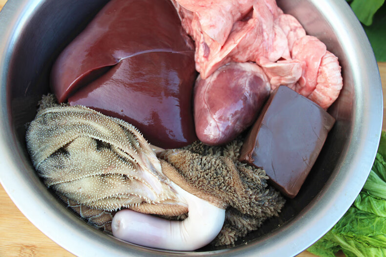 新鲜羊杂 生羊杂一套11斤重 山羊杂羊肚羊肝羊心肺羊头羊血