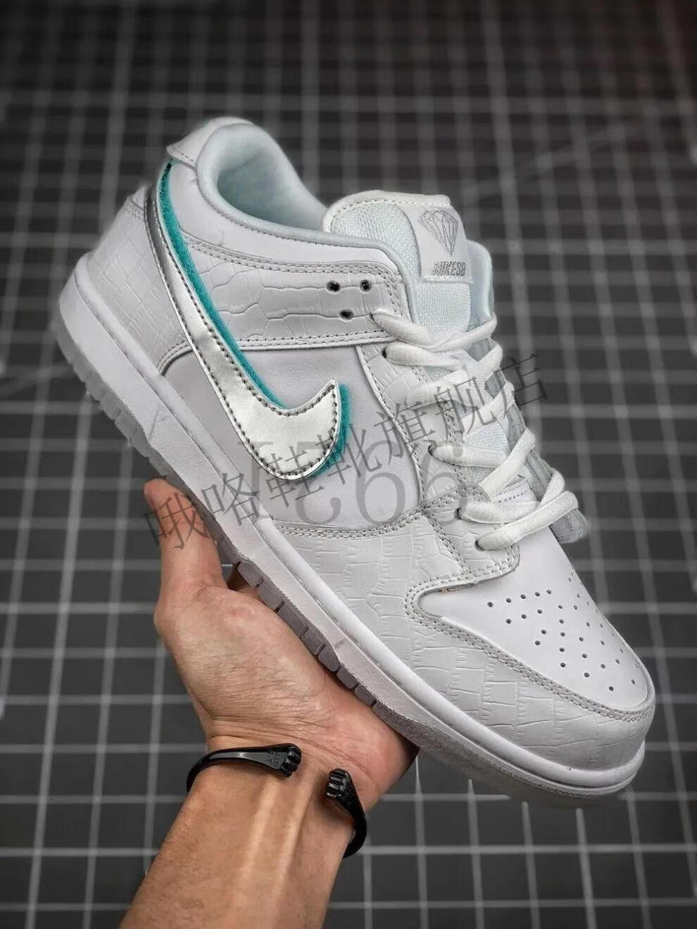 鞋dunk sb low 黑白钻石联名男女休闲百搭防滑运动板鞋旗舰京选nike