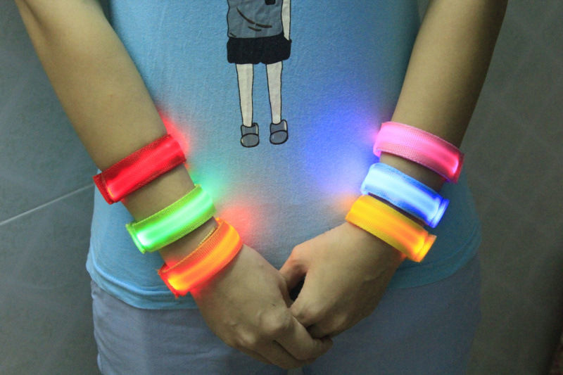 夜跑反光手环led发光手环闪光手腕带荧光手镯演唱会夜跑手带蹦迪气氛