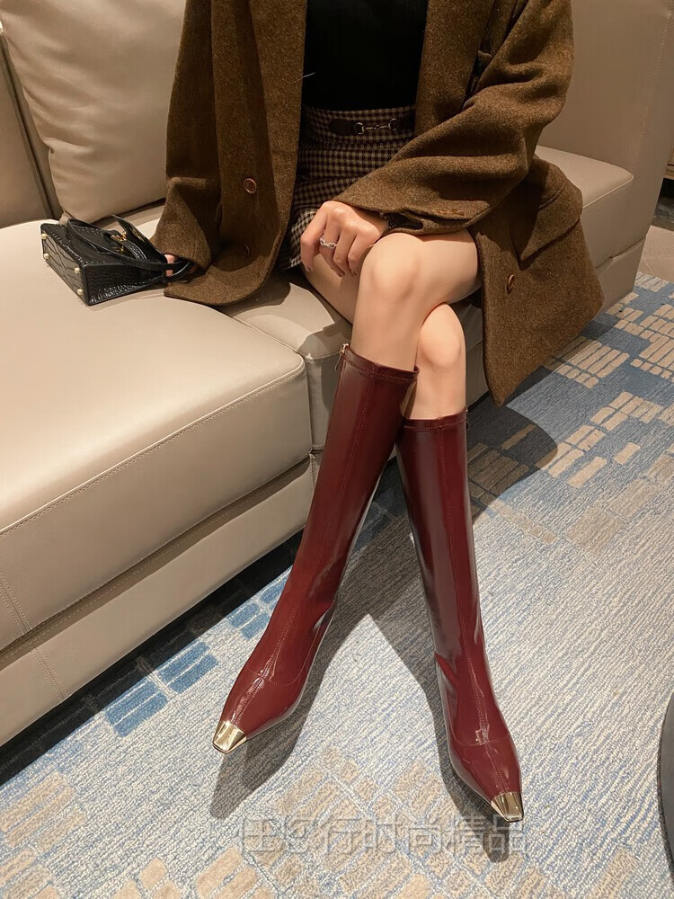 漆皮高跟长靴女尖头弹力瘦瘦靴不过膝长筒靴气质时装侧拉链软皮高筒靴
