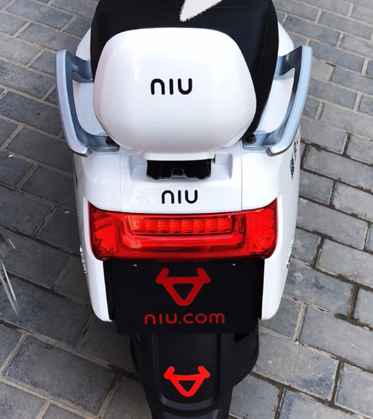 小牛电动车车贴niu小牛电动摩托车logo标志n1 m1 u n1s u1 m 三角形