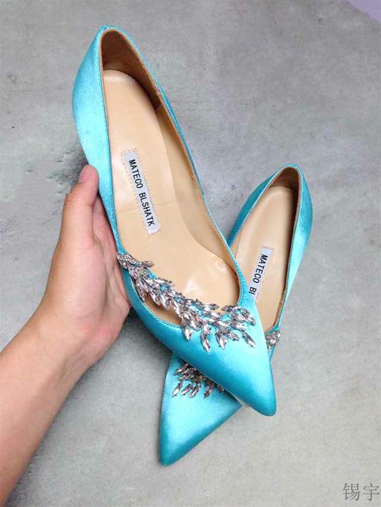 欧洲站2022春新款mb麦穗婚纱鞋细跟尖头高跟鞋秀禾新娘红色婚鞋女