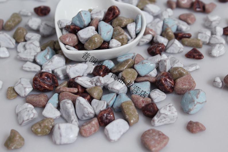 300克石头糖雨花石糖果巧克力味酸奶味糖果糖豆aa2瓶果味1巧克力1