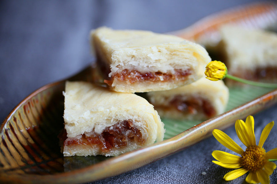 云南酥皮白玉云腿月饼白饼100g/枚滇式月饼宣威火腿月饼中秋月饼 100g