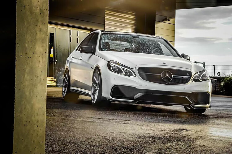 适用于w212奔驰e级改装e63大包围碳纤维前唇前铲侧裙后唇尾翼中网后期