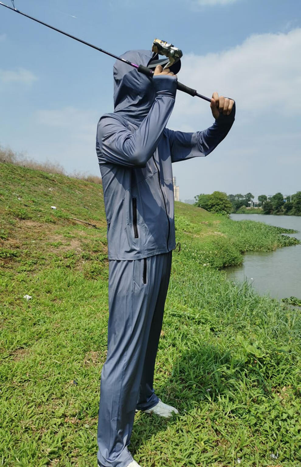 达瓦专业冰丝钓鱼服路亚冰丝钓鱼服防晒服钓鱼专用男款透气衣服钓套装