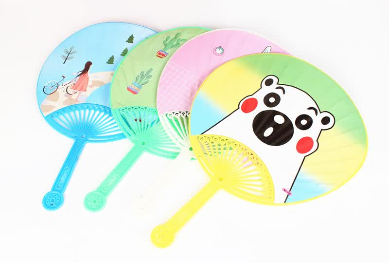 可爱扇子卡通圆扇夏季儿童塑料扇子可爱折叠迷你便携小扇子塑料团扇