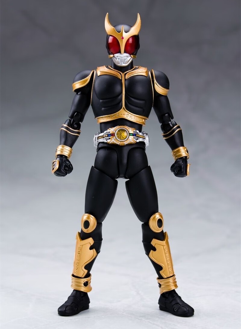 【官方认证店】假面骑士模型同款空我骨雕惊异黑金古迦kuuga可动玩
