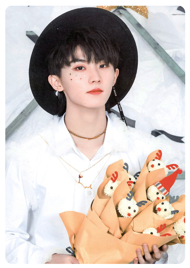 ins抖音同款tnt时代少年团马嘉祺周边写真集专辑签名海报明信片照片