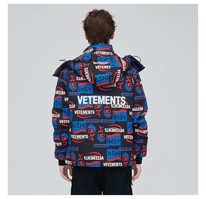 vetements冬季男女情侣款工装连帽羽绒服外套潮牌保暖 11510008 黑色