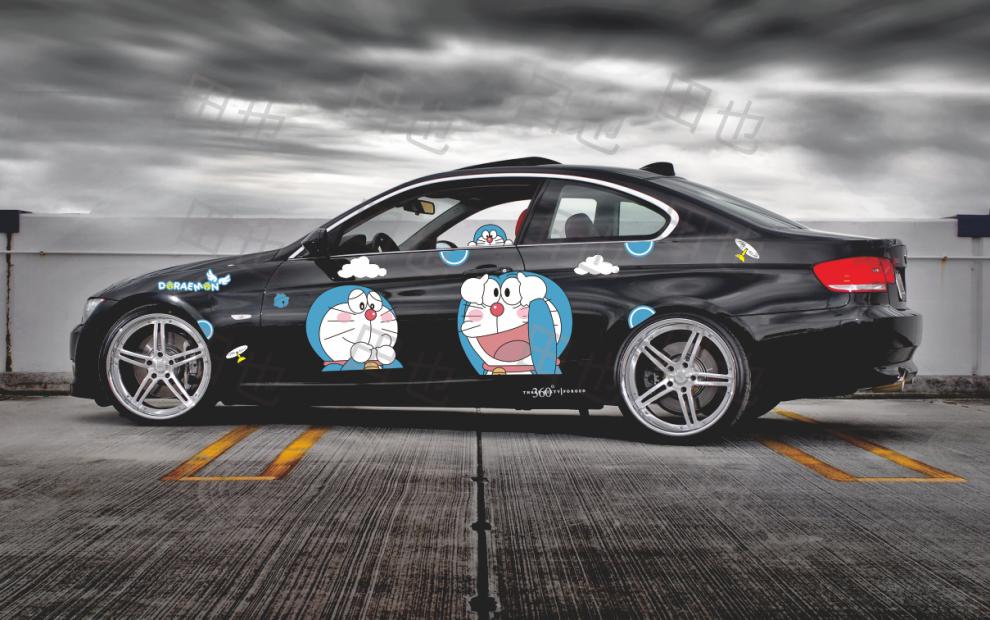 哆啦a梦汽车贴纸机器猫可爱卡通车身车门车贴划痕遮挡叮当猫拉花 走姿