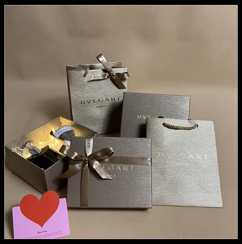 宝格丽香水礼盒空盒 bvlgari/宝格丽香水纸袋香水盒袋子礼品袋 包装
