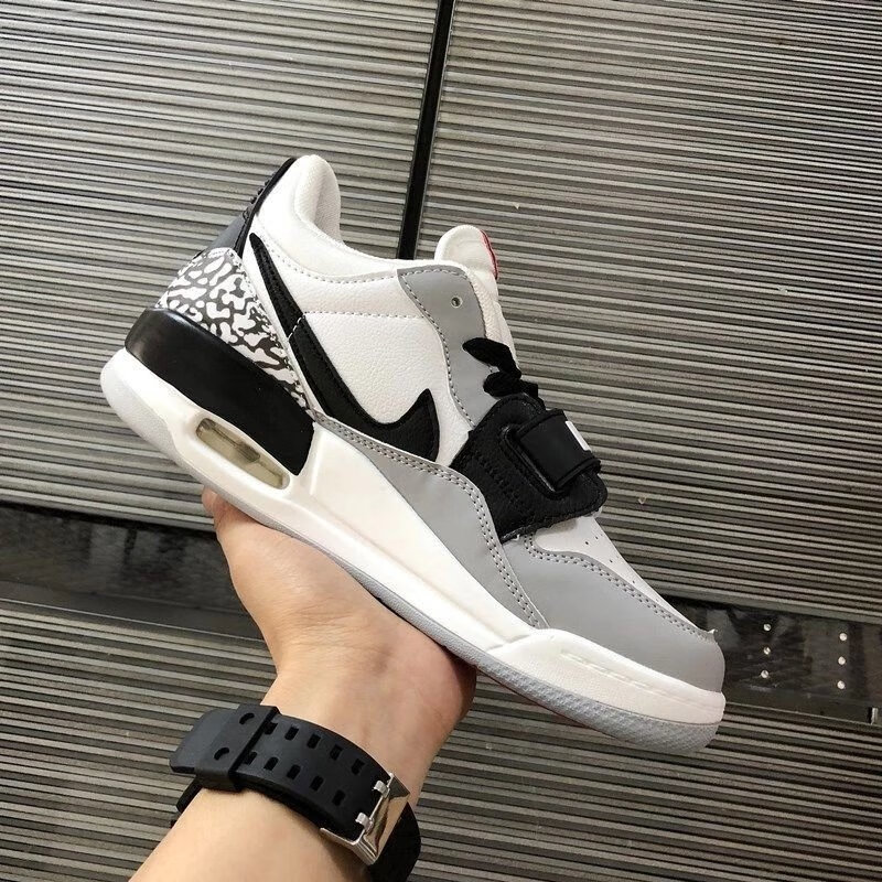 【官方自营旗舰店】low低帮湖人aj312男女鞋湖人三合一白灰荧光熊猫气