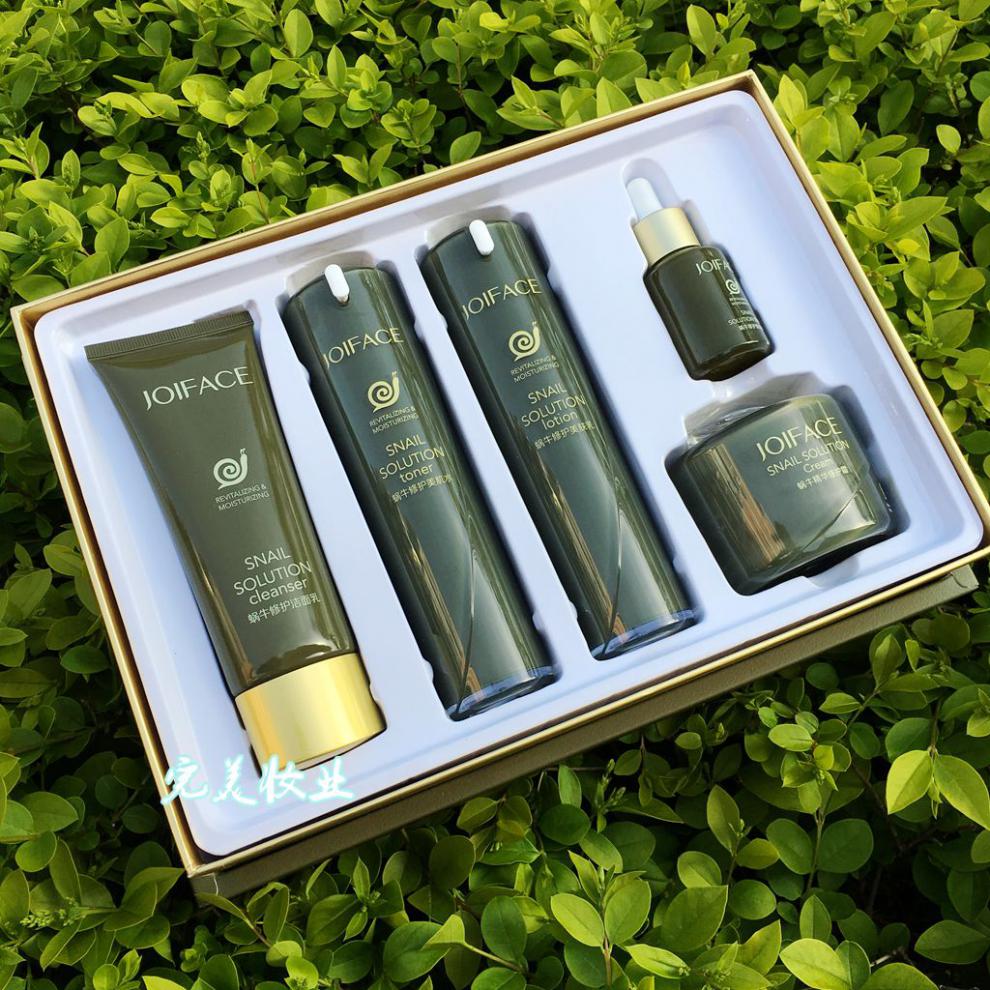 真丽斯乐颜蜗牛美肌护肤套装女补水保深层毛孔齐独蜗牛眼霜