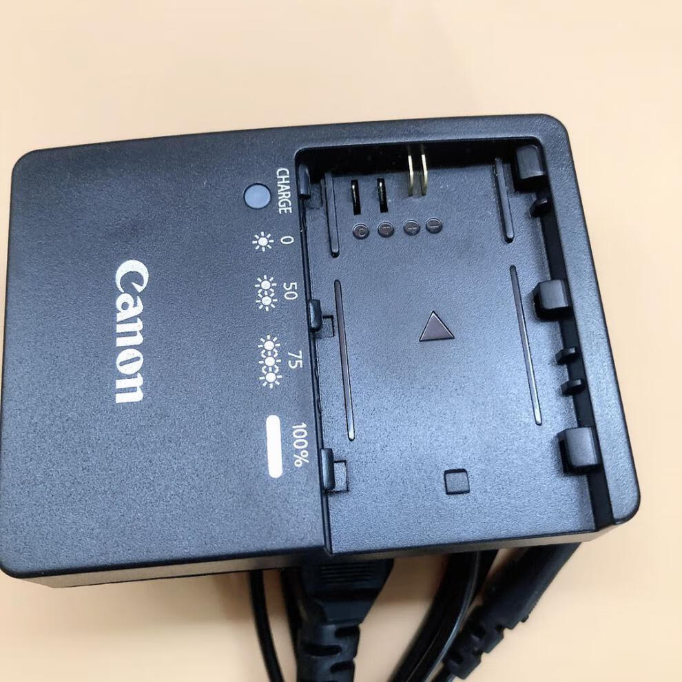 佳能5d4 5d3 5d2 90d 70d 80d 6d 6d2 7d 60d单反相机充电器lp-e