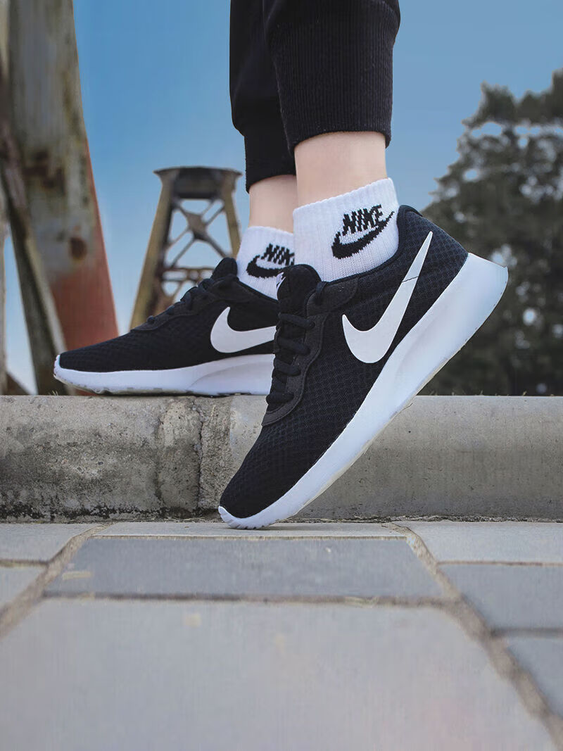 男鞋跑步鞋2022伦敦三代跑步鞋男鞋女鞋夏季轻便防臭软底网面轻盈复古