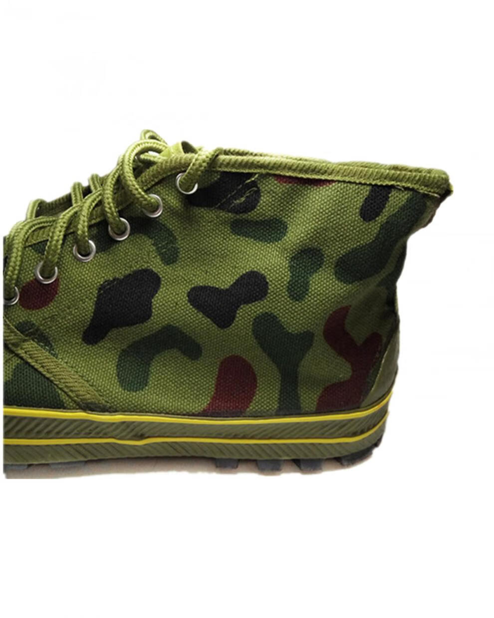 威乐思迷彩胶鞋 征峰橡胶钉底迷彩鞋高帮防滑野外登山鞋解放鞋黄球鞋