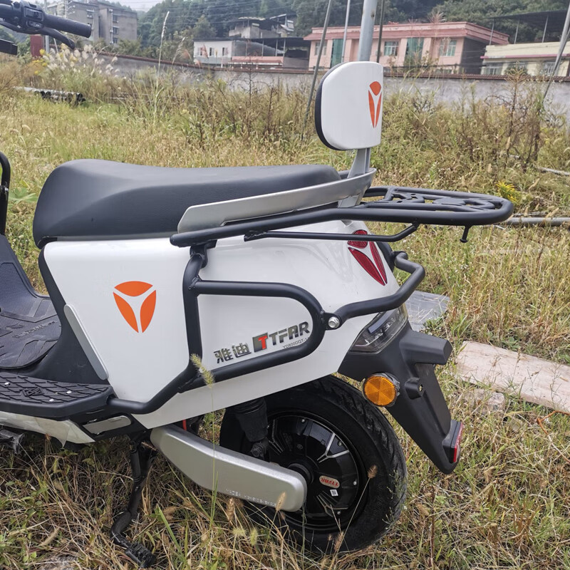 雅迪冠能电动车g5前后保险杠 防摔杠踏板车改装包围防撞护杠 红色胶套