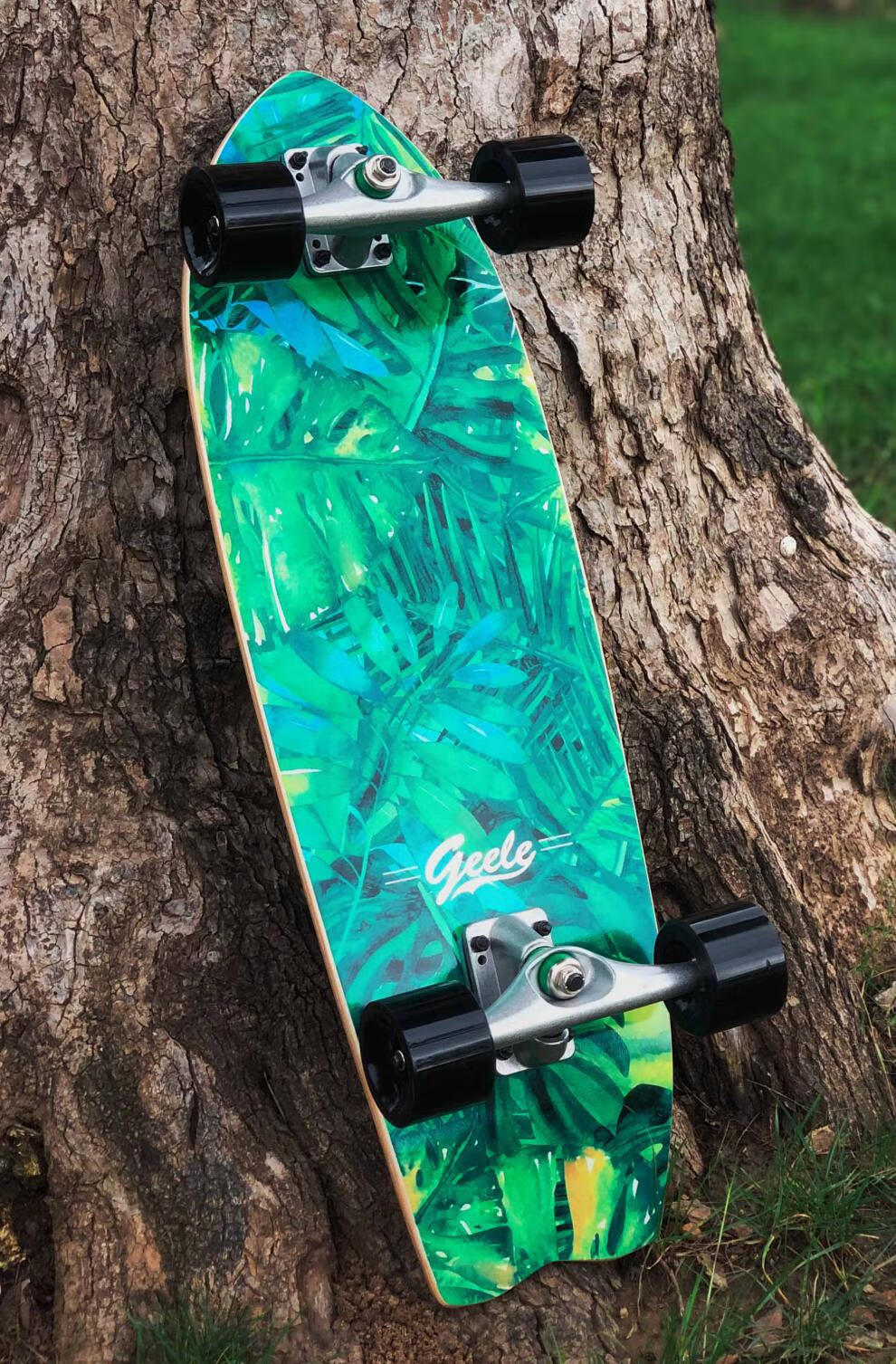 新款陆地冲浪板 geele陆地冲浪板滑板鱼板cx4初学者冲浪滑雪练习板