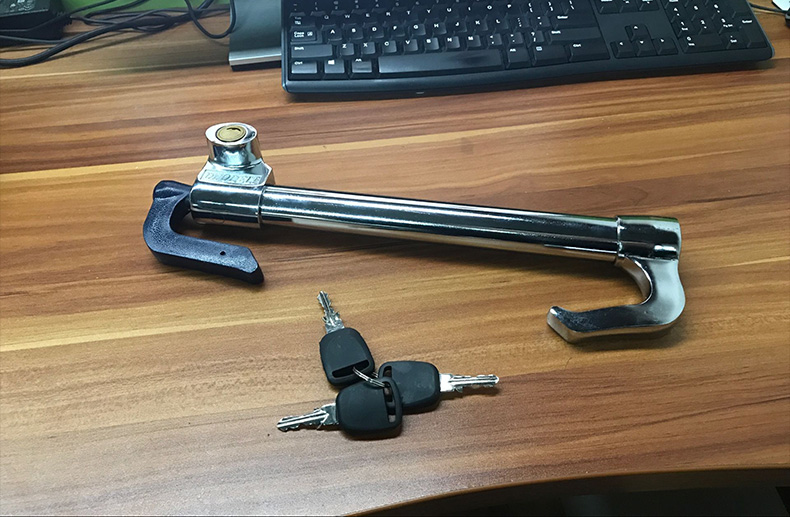 汽车用锁具方向盘锁防盗小车车锁防身车把安全刹车车头油门离合器离合