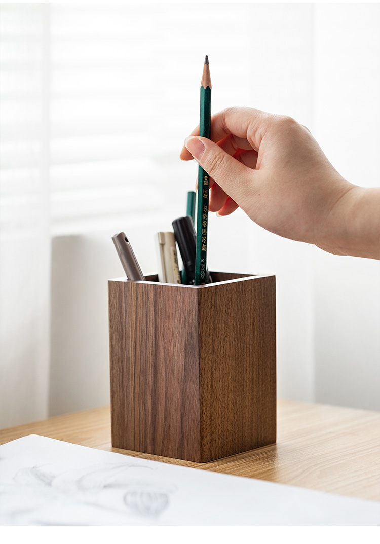 创意实木收纳盒办公室个性桌面摆件现代简约学生用黑胡桃菱形款笔筒