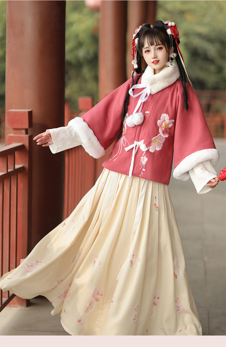 汉服女成人冬季明制加厚坦领半壁超仙襦裙改良少女古装冬天七分袖淡粉