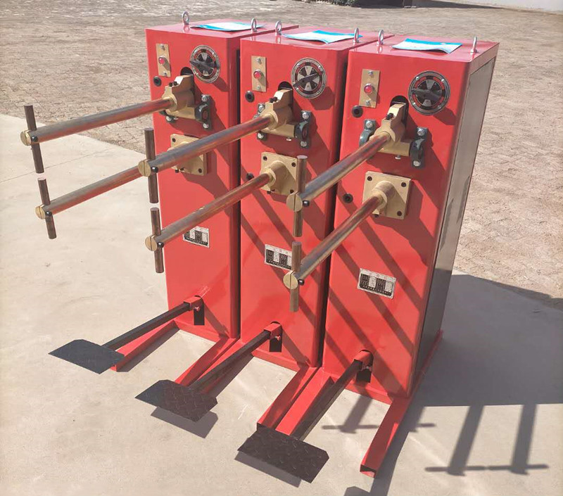 定制水泥板碰焊机dn-10-50型 加长臂金属点焊机 螺纹钢筋焊接机 dn-10