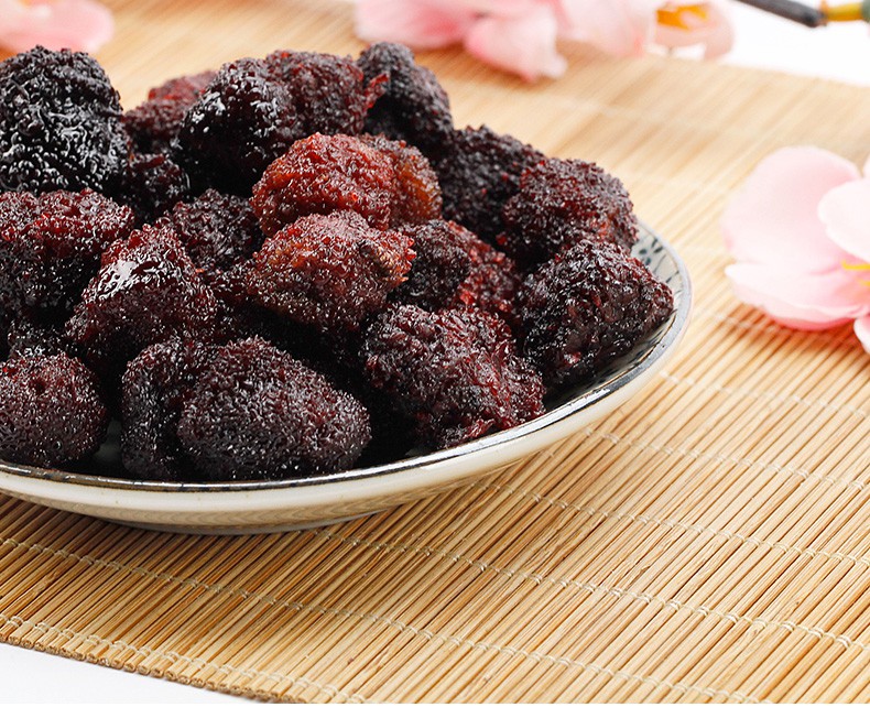 泉利堂甘草杨梅九制杨梅干罐头甘草味罐装蜜饯果脯即食零食关注店铺