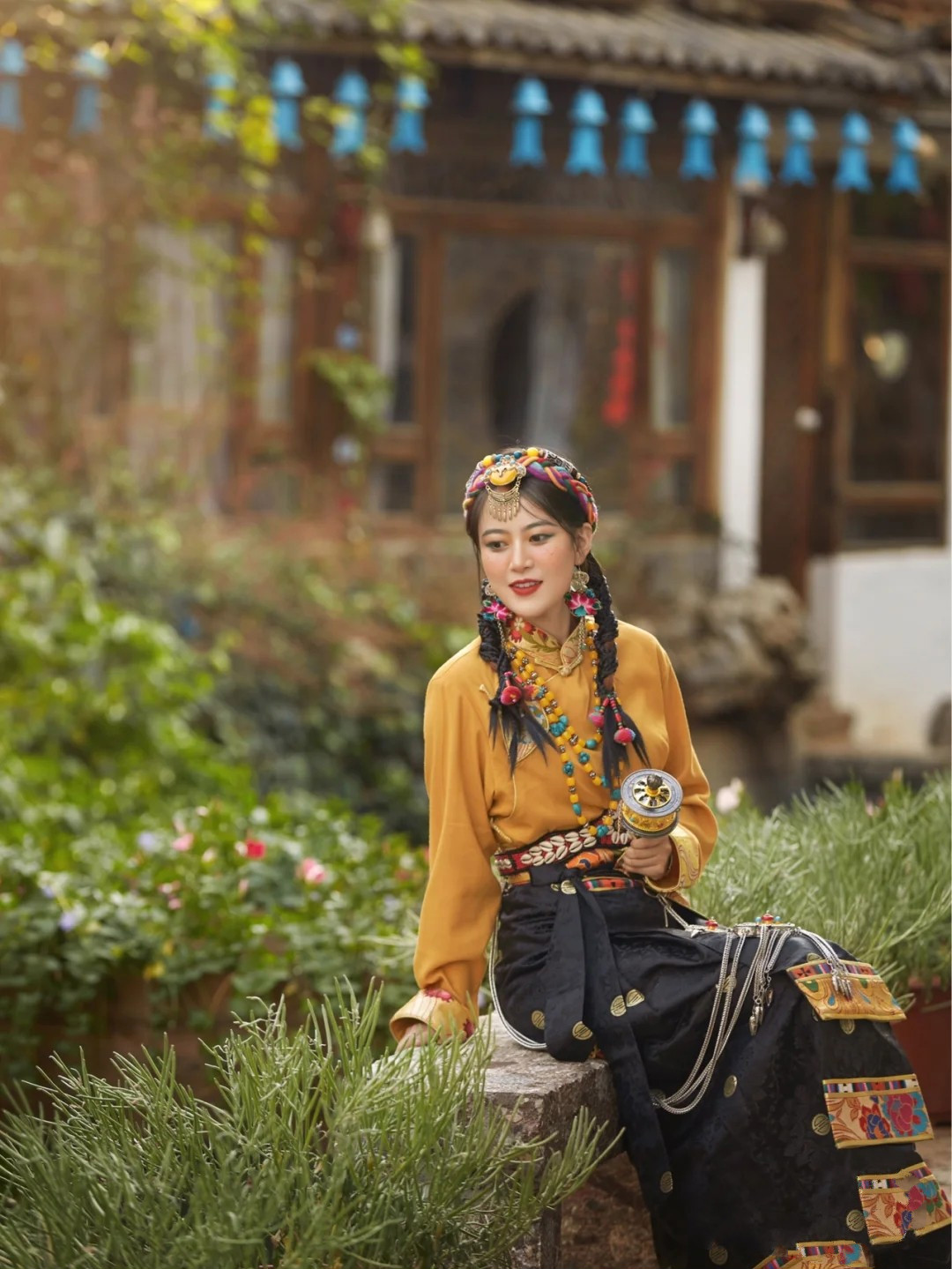 新款藏族服装女秋冬装藏装西藏民族风西式藏服拼色博拉藏袍锅庄裙网红