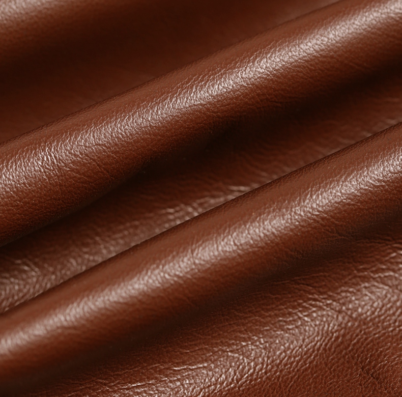 2490 设计点: 酷帅有型夹克款式/羊毛毛领温暖加持/摩登前卫绵羊皮革