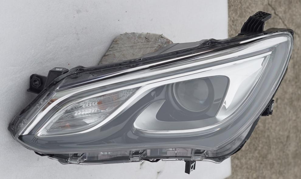 适用于别克15 16 17款全新英朗前大灯总成前照明灯新英朗氙气促销