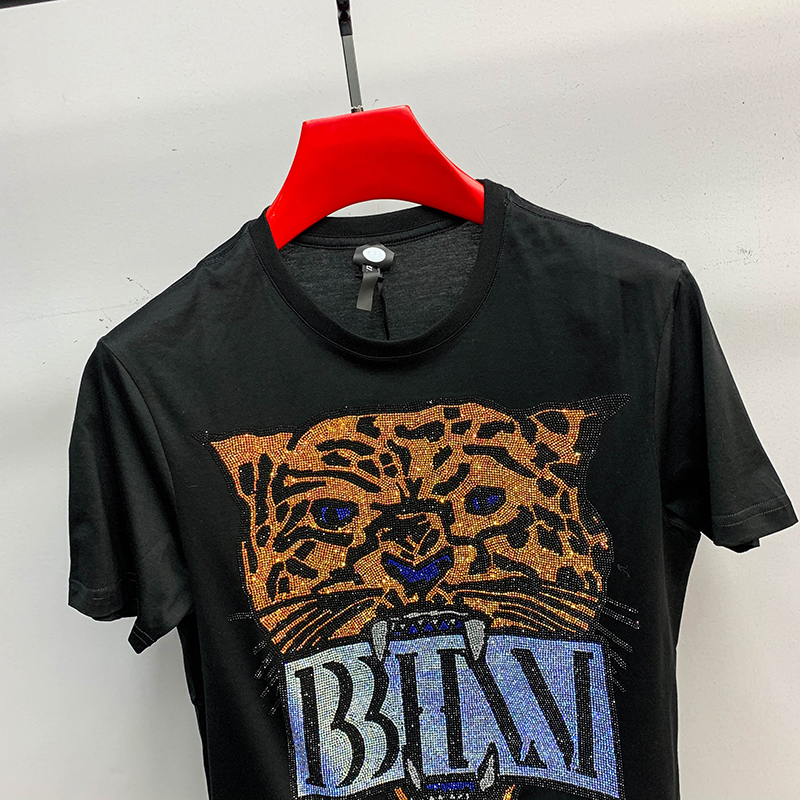 品牌男士夏季欧货潮牌体恤烫钻短袖t恤修身猎豹烫钻个性流行薄款潮流