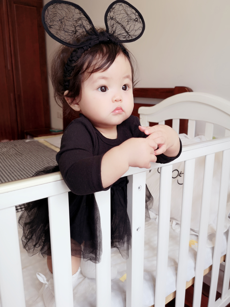 小公主衣服秋装新生儿三角哈衣包屁衣裙子宝宝公主服满月百天礼服