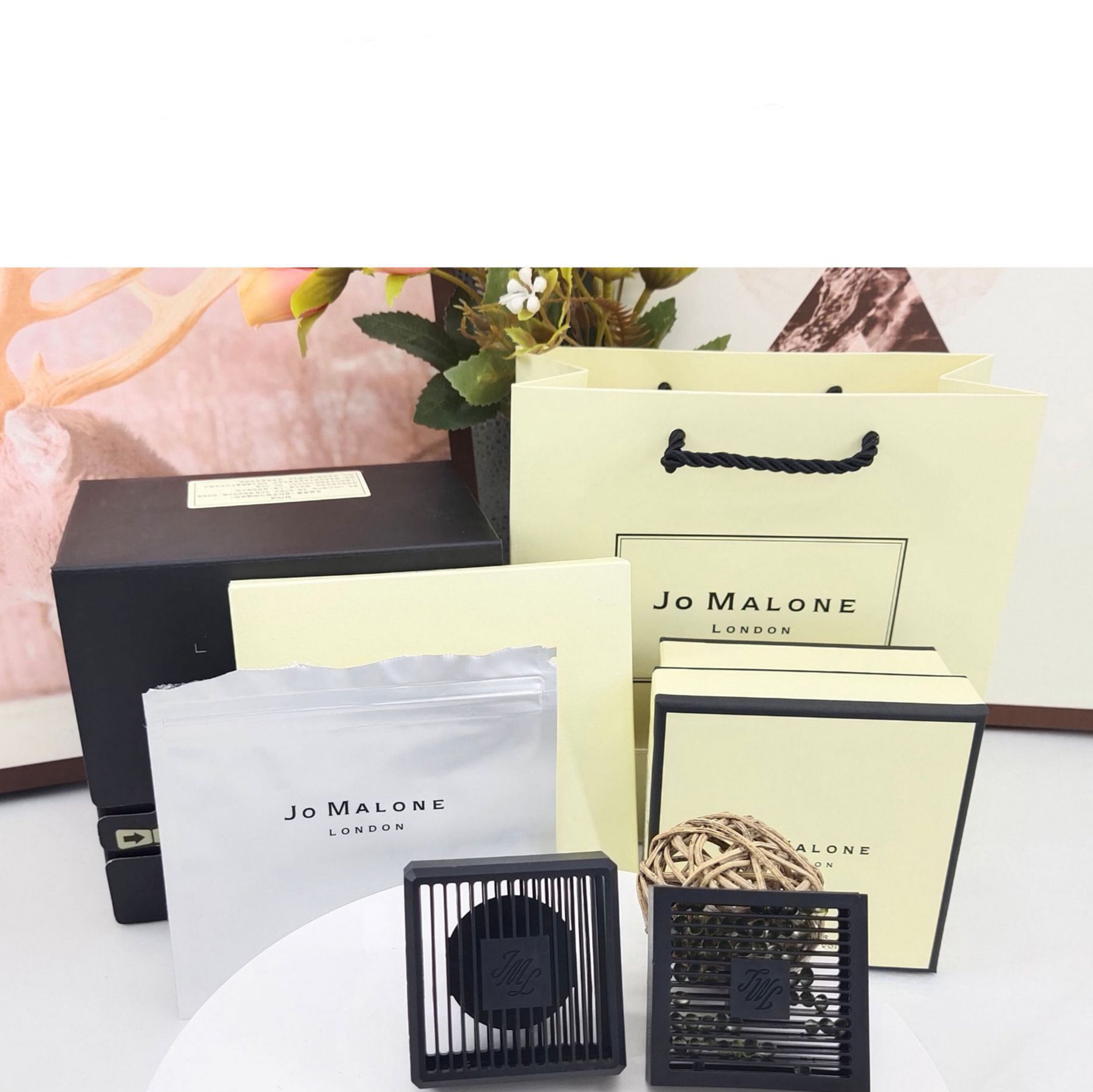 j0mal0n祖马龙车载香薰套装礼盒香氛汽车香水汽车用品送礼送男友 牡丹