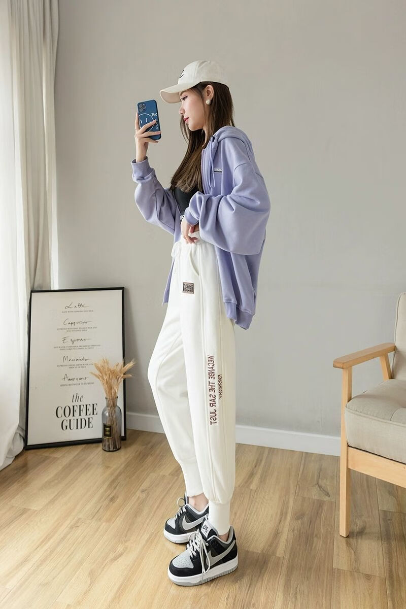 女冬季加绒加厚白色休闲运动束脚裤韩版宽松显瘦外穿卫裤白色加绒加厚