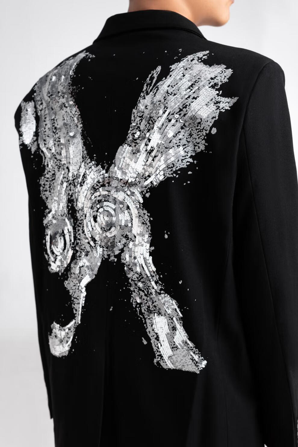 【官方旗舰】1点1自主非slp大义西服 高街时装帝 鳞片西服 反光 黑色