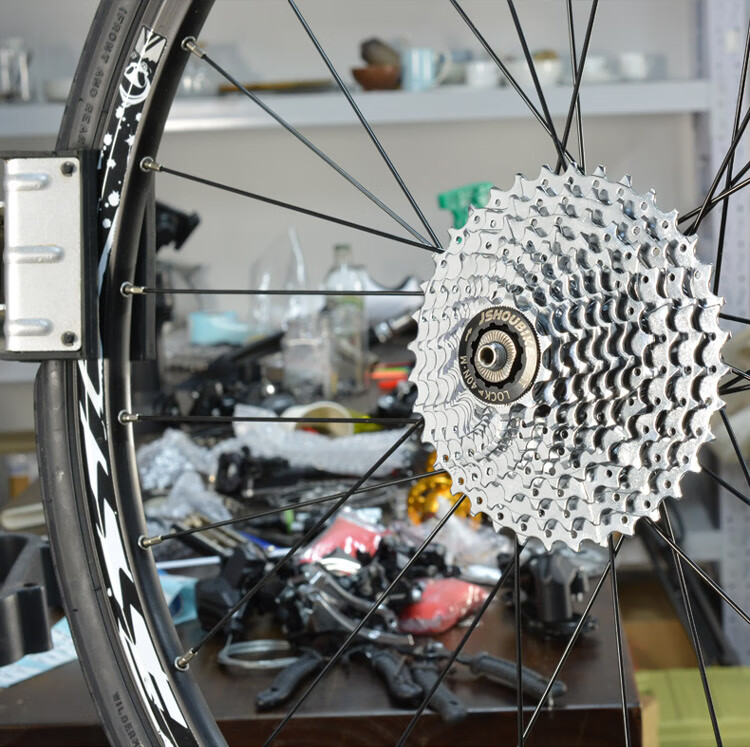 【优选好货】山地车公路车卡式飞轮9 10速11卡飞25t28t32t42t自行车