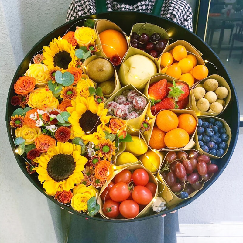 网红创意水果礼盒成品草莓生日鲜花速递上海深圳杭州同城果篮配送水果