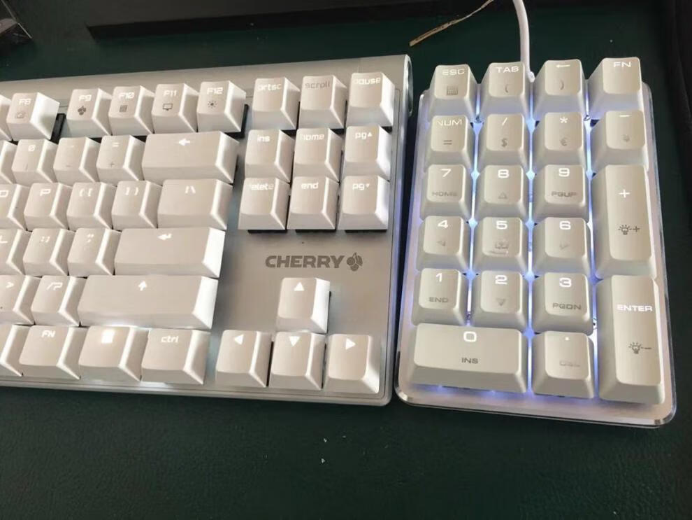 适用cherry樱桃轴80机械数字小键盘樱桃数字键盘笔记本台式电脑外接