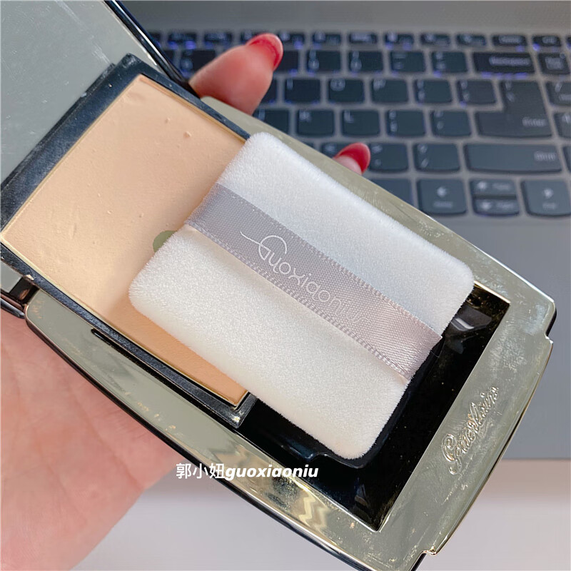 郭小妞k1k0定妆粉扑薄款植绒粉扑大白饼香蕉适用迷你粉扑 58mm紫色皮