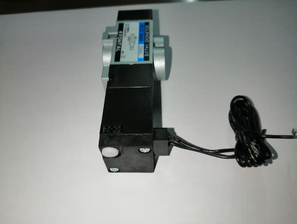 睿亚黑田鸿达稳达rcs2406单头电磁阀24v天行艾尔发机械手原装配件.