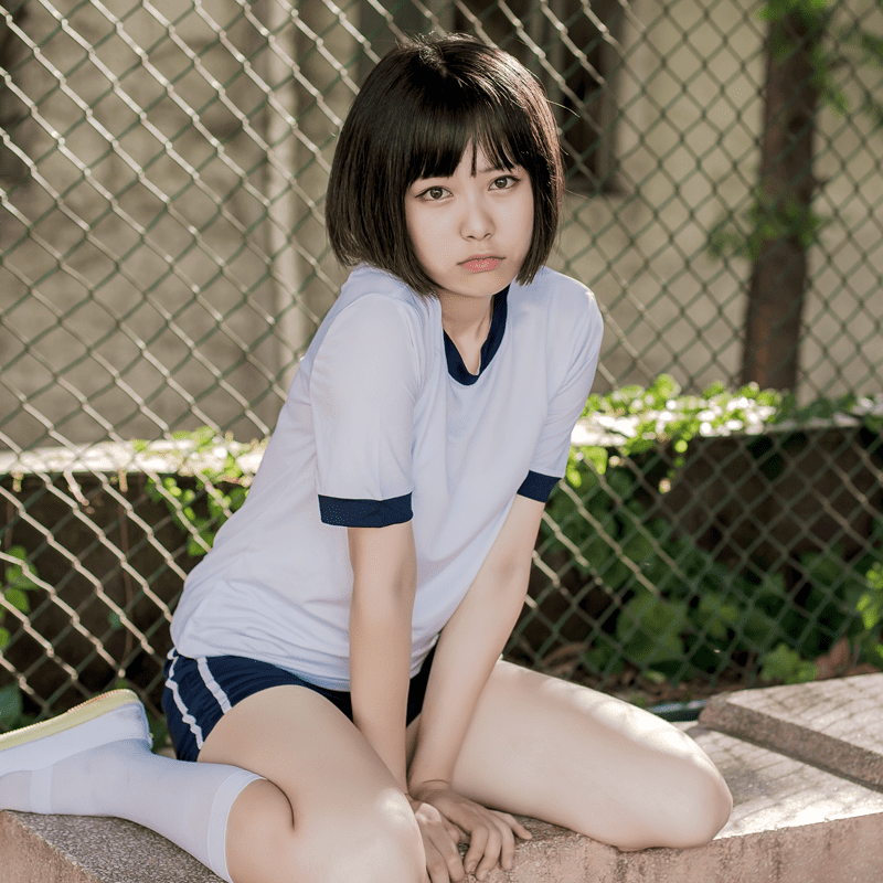 死库水泳衣女夏保守可爱日系少女分体显瘦仙气小胸海边体操服白色袜子