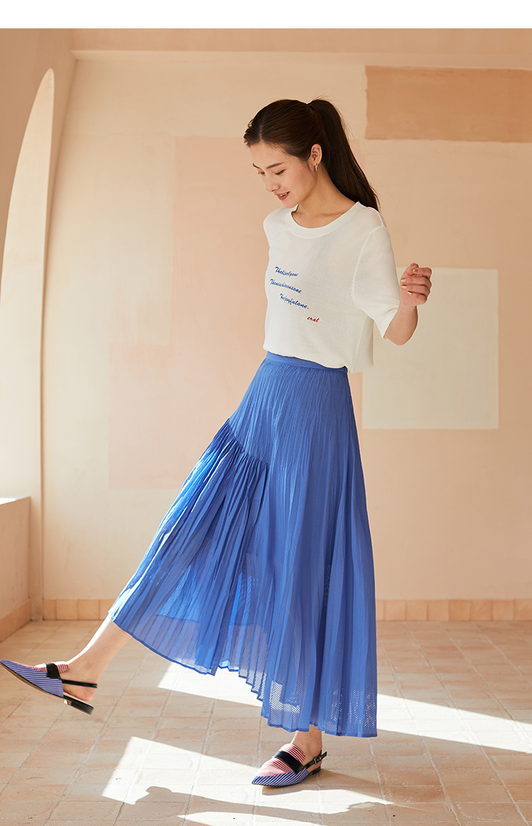 艾莱依斜下摆压褶半身裙女2021夏新款高腰显瘦百褶裙a字雪纺裙子蓝底