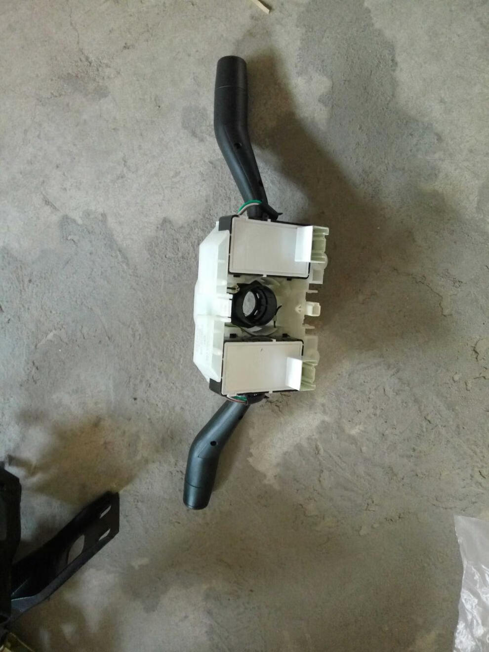 时风汽车配件时风 风驰 1800 200雨刷大灯转向灯组合开关风菱风顺