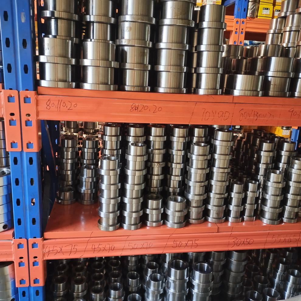 挖机破碎锤轴套炮机单边套带肩套破碎锤套炮头斗耳单边t型套钢套 内径