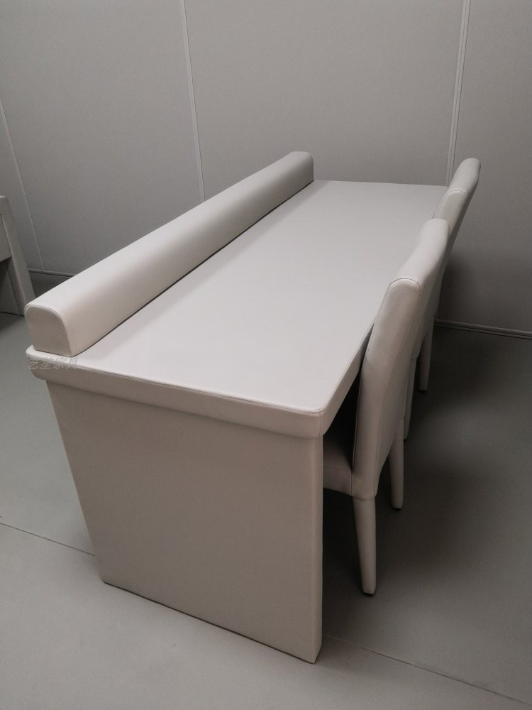 京鹤 防撞审讯台询问桌椅留置谈话室软包桌椅组合 防撞软包椅