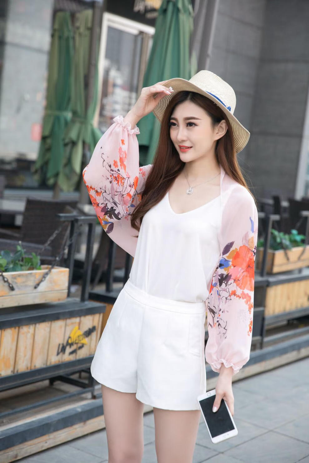 防晒丝巾披风新款防晒披肩女夏季雪纺长袖遮阳神器薄款户外骑车防晒衫