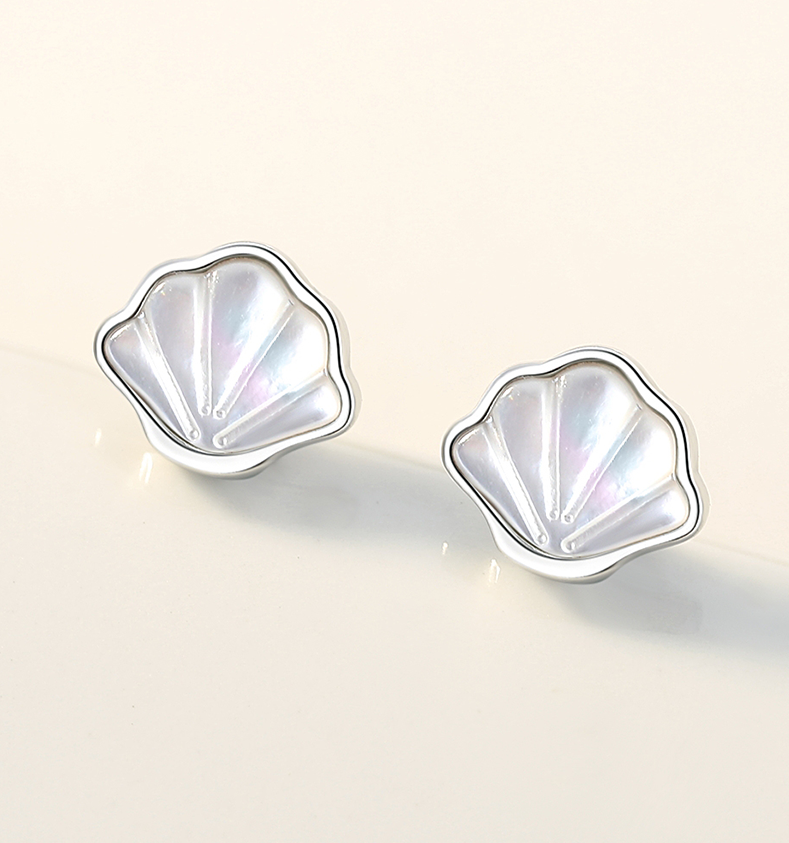 【提伯斯】一贝子纯银耳钉女气质简约白贝母贝壳耳环小巧可爱感耳饰