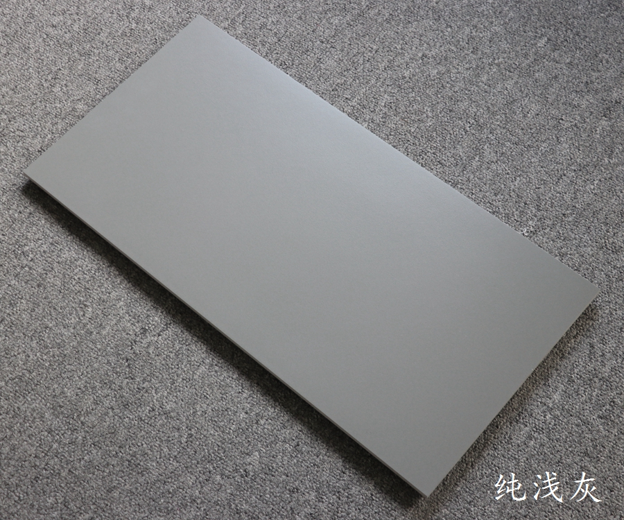 灰色瓷砖厨房卫生间墙砖300x600阳台哑光防滑地砖全瓷水泥仿古砖白色